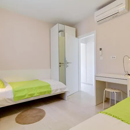 Vila Elena Villa